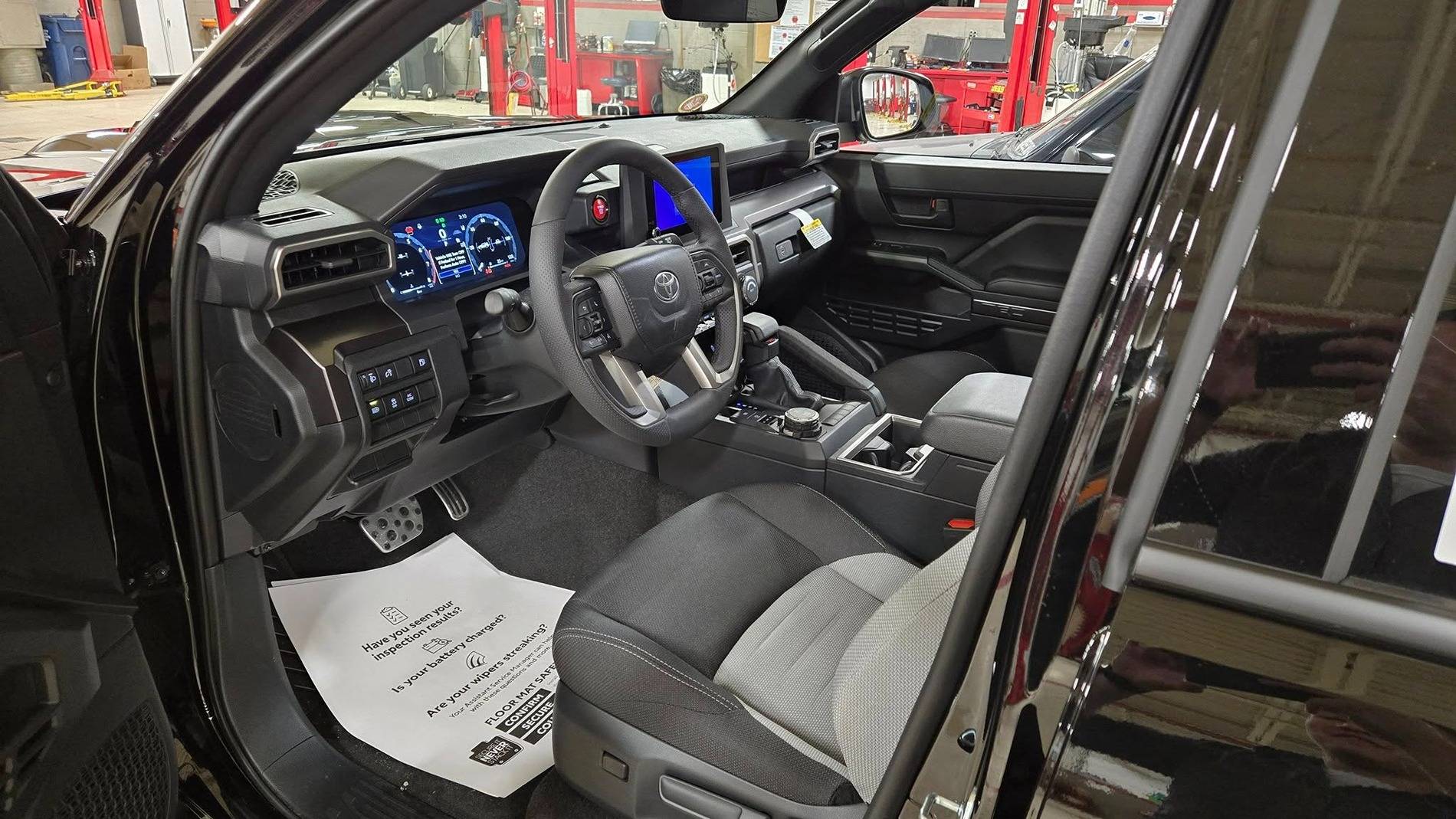2025 4runner 6th gen BLACK Photos 4Runner 6th Gen (2025+) BLACK TRD Sport 2025 Toyota 4runner 6th gen 5