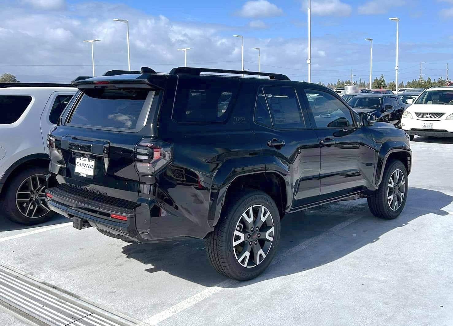2025 4runner 6th gen BLACK Photos 4Runner 6th Gen (2025+) BLACK TRD Sport 2025 Toyota 4runner 6th gen 11