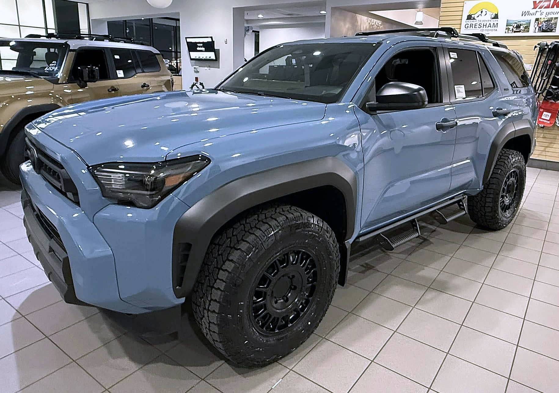2025 4runner 6th gen HERITAGE BLUE Photos 4Runner 6th Gen (2025+) Black Rhino Wheels BR015 Heritage Blue SR5 2