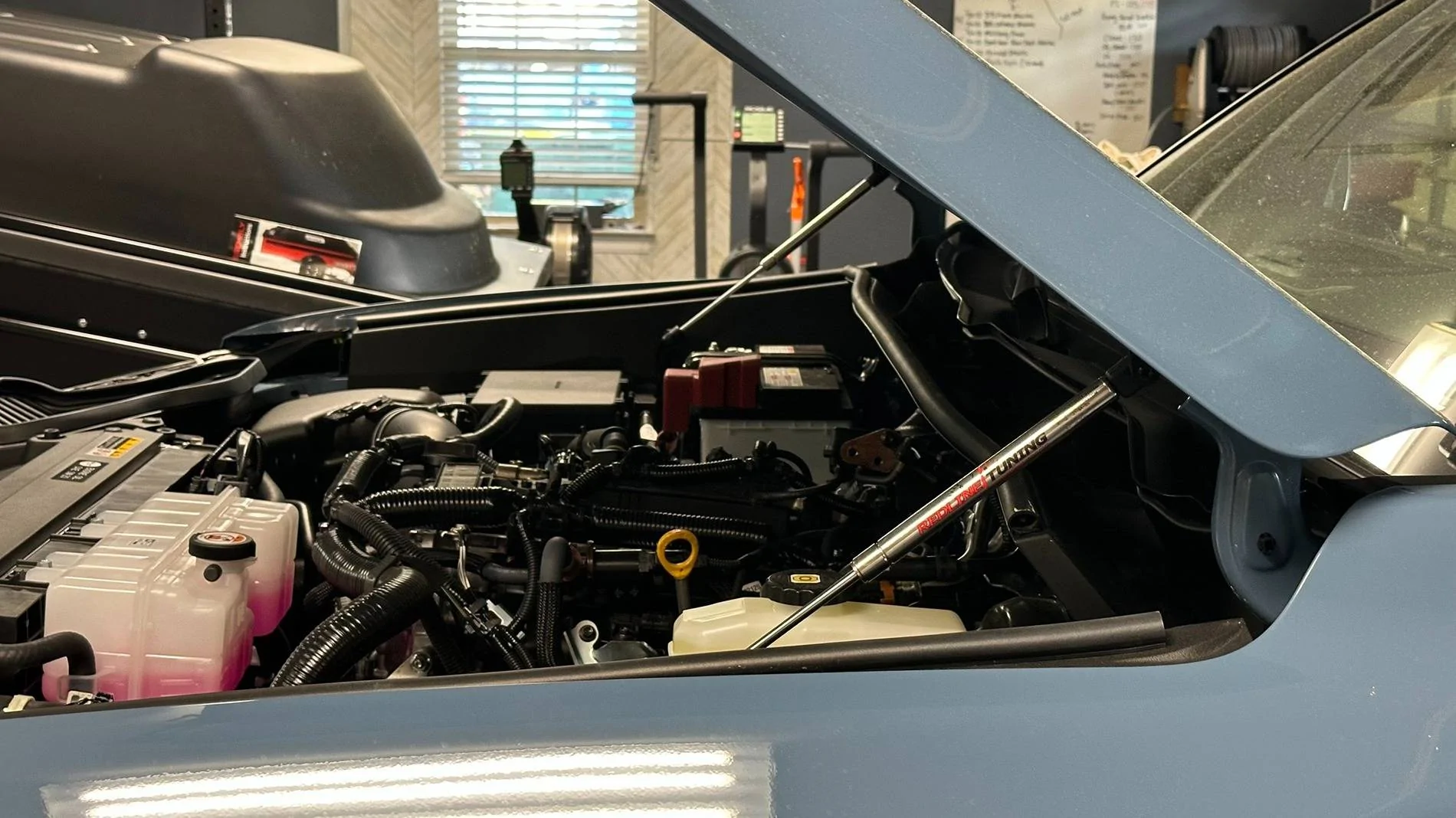 2025 4runner 6th gen Hood Struts installed (Redline Tuning) Hood struts Redline Tuning 2025 4Runner 6th gen  1