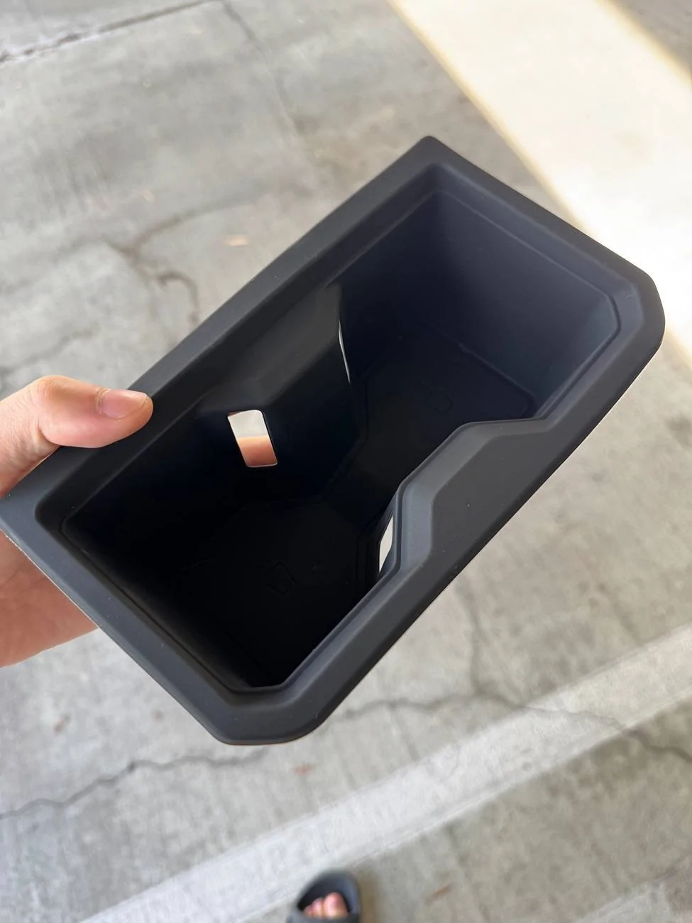 2025 4runner 6th gen Front Cup Holder is smaller / different than 2024 Tacoma IMG_1325