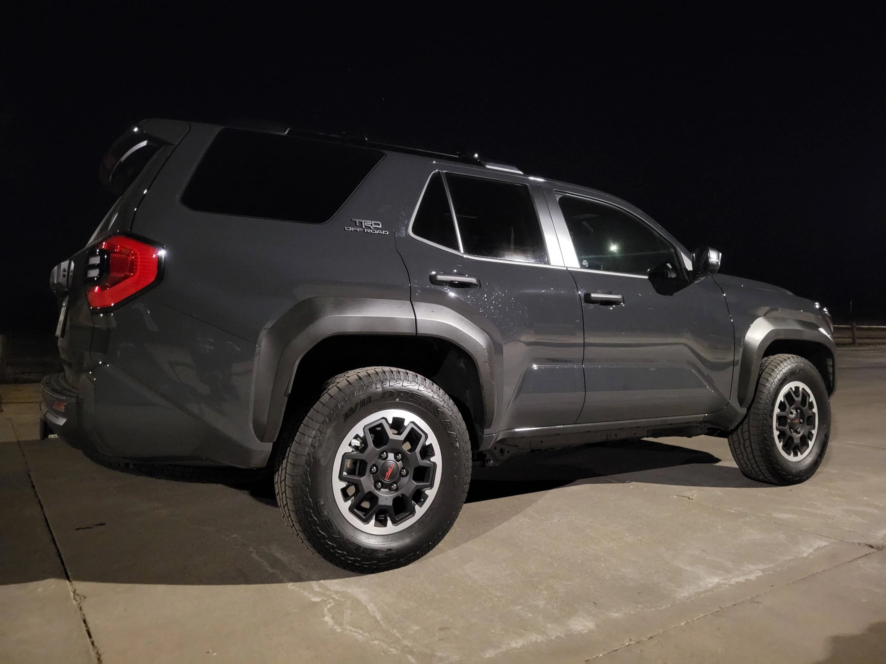 2025 4runner 6th gen Took off the steps (running boards) and air dam chin spoiler 20250301_193117