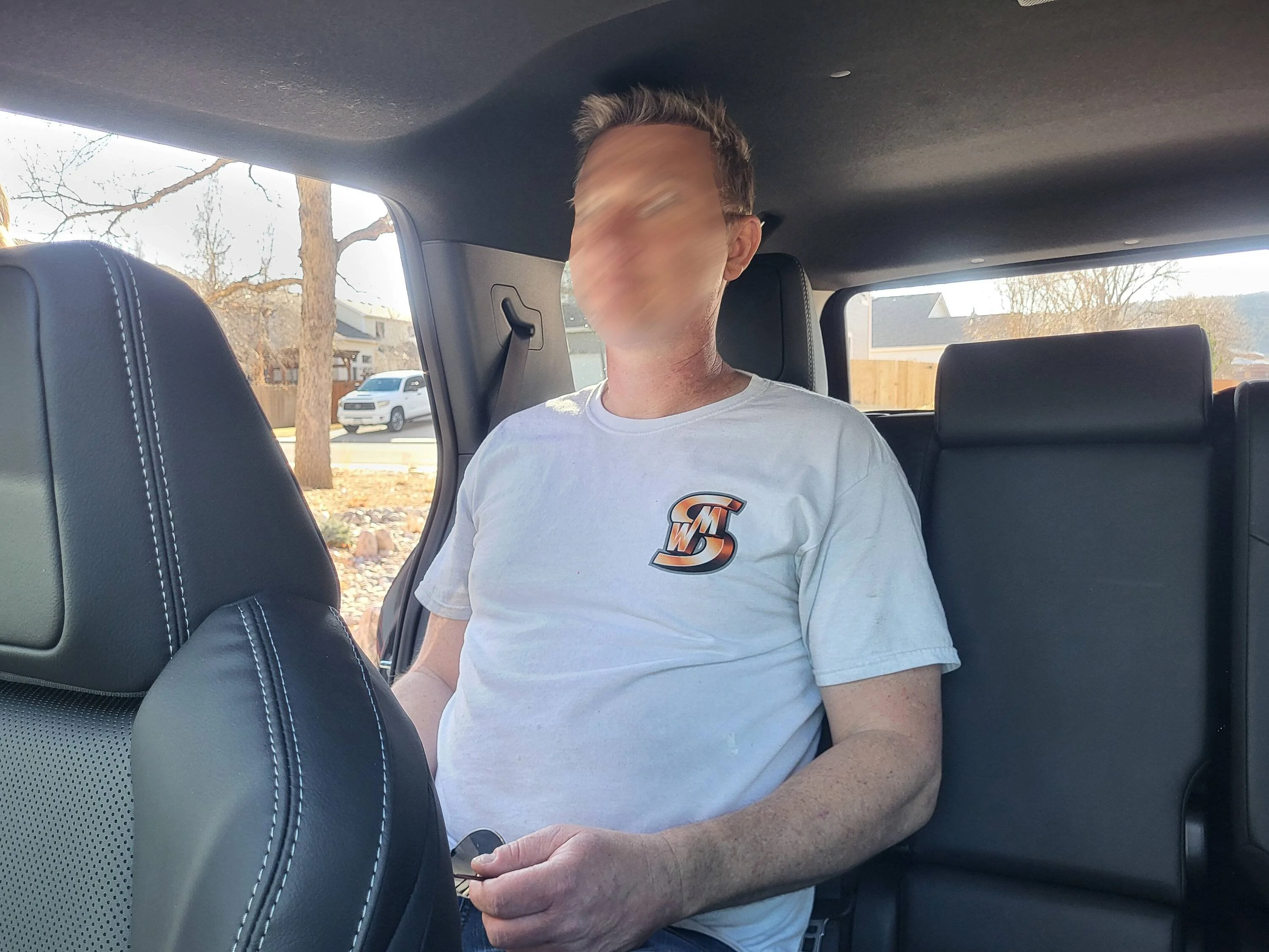 2025 4runner 6th gen Demonstration with power seat height & moonroof -- tall passenger 6'2" 20250301_153657_shar