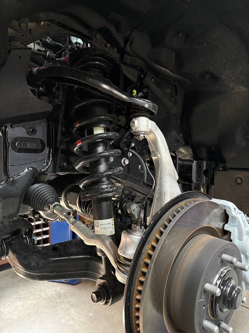 2025 4runner 6th gen Peak lift, 35's Toyos and Icon alloy wheels arrived IMG_7286