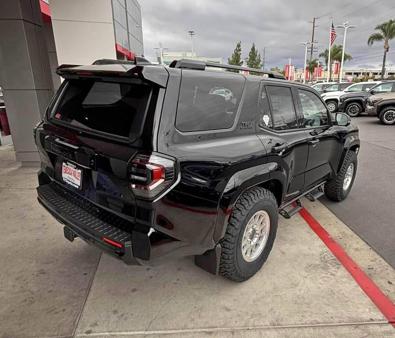 2025 4runner 6th gen Aftermarket Wheels, Bigger Tires, Lift Kits (Compilation) for 2025+ 4Runner 6th Gen -- Add Yours! Black TRD Sport 2025 4Runner on Elevate Level Kit, 17%22 Method Wheels, 285:75R17 BFG KO3 tire
