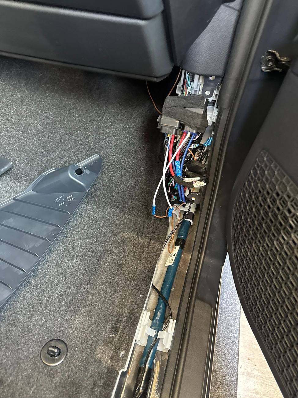 2025 Toyota 4runner Katzkin Leather Seat Covers Reupholster Install Experience and Photos IMG_1209.JPEG