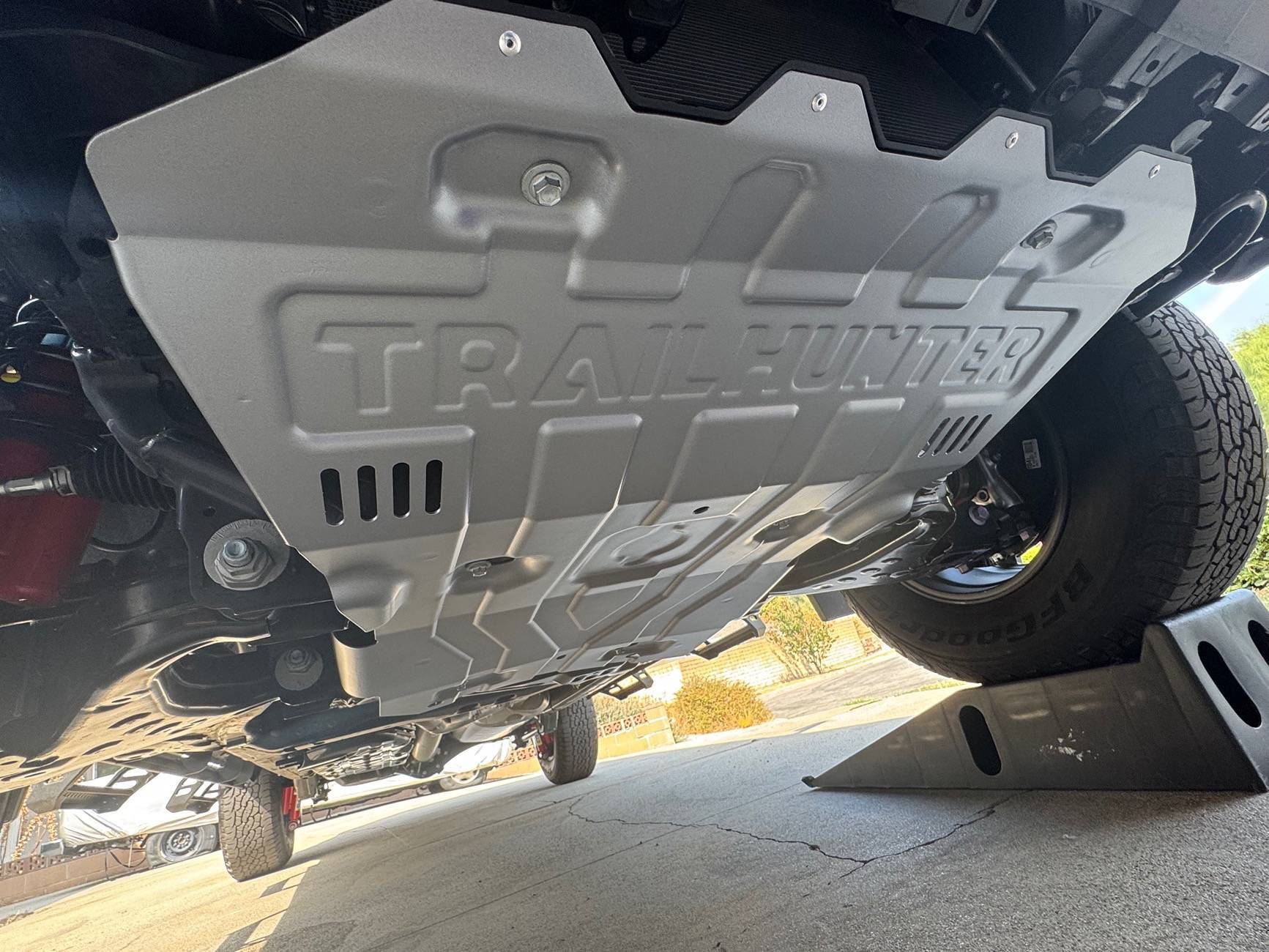 2025 4runner 6th gen All Trailhunter Skid Plates install on TRD Off-Road: Front Bash Plate, Diff Skid, Transmission Skid Plate trailhunter skid plate front bash plate