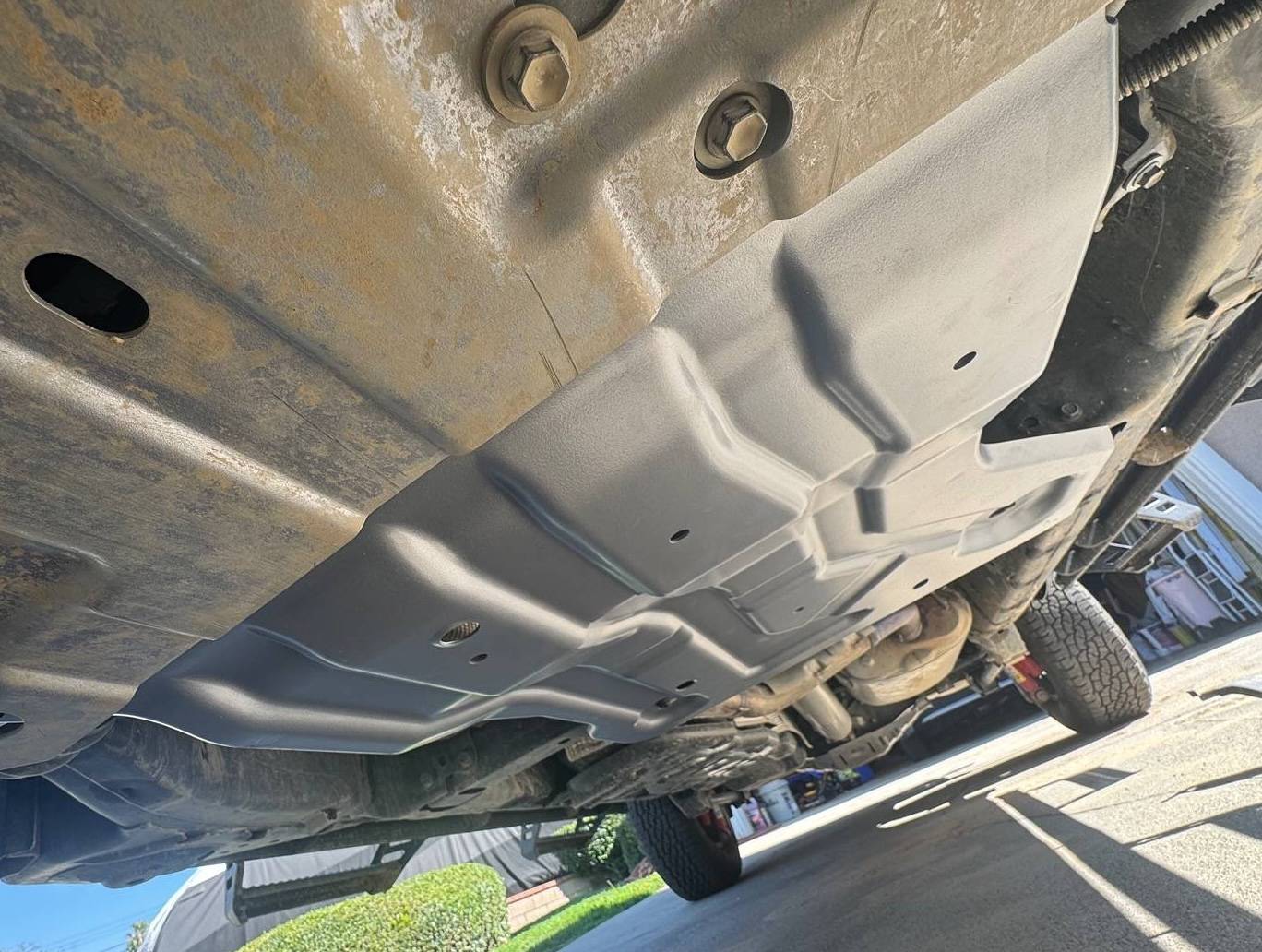2025 4runner 6th gen All Trailhunter Skid Plates install on TRD Off-Road: Front Bash Plate, Diff Skid, Transmission Skid Plate Trailhunter transmission skid plate 3