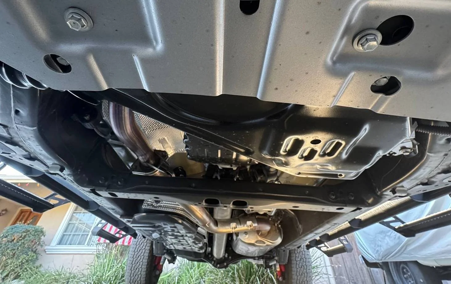 2025 4runner 6th gen All Trailhunter Skid Plates install on TRD Off-Road: Front Bash Plate, Diff Skid, Transmission Skid Plate TRD Off-Road Transmission no skid plate factory oem