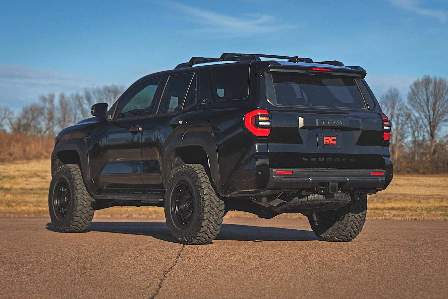2025 Toyota 4runner Rough Country 3.5" Inch Lift Kit 2025+ 4Runner 6th Gen build w/ Mud Terrains, 0 Offset Wheels (for TRD Off-Road) Rough Country 3.5%22 Inch Lift Kit  0 Offset Wheels Mud Terrain Tires 4