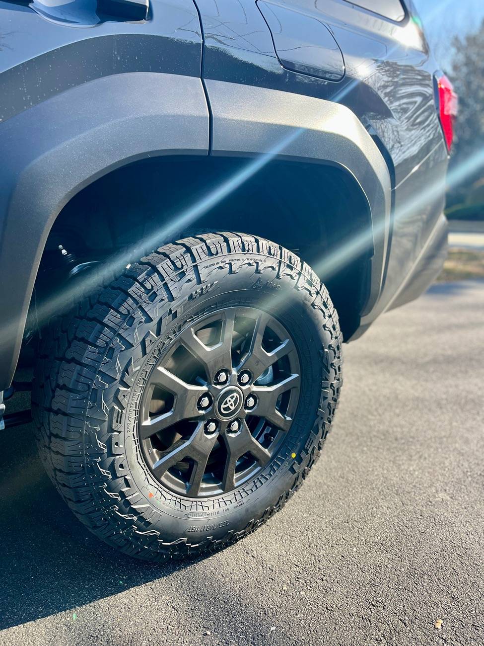 2025 Toyota 4runner 265/70R17 Wildpeak AT4W (31.5") tires installed on stock SR5 wheels IMG_4633