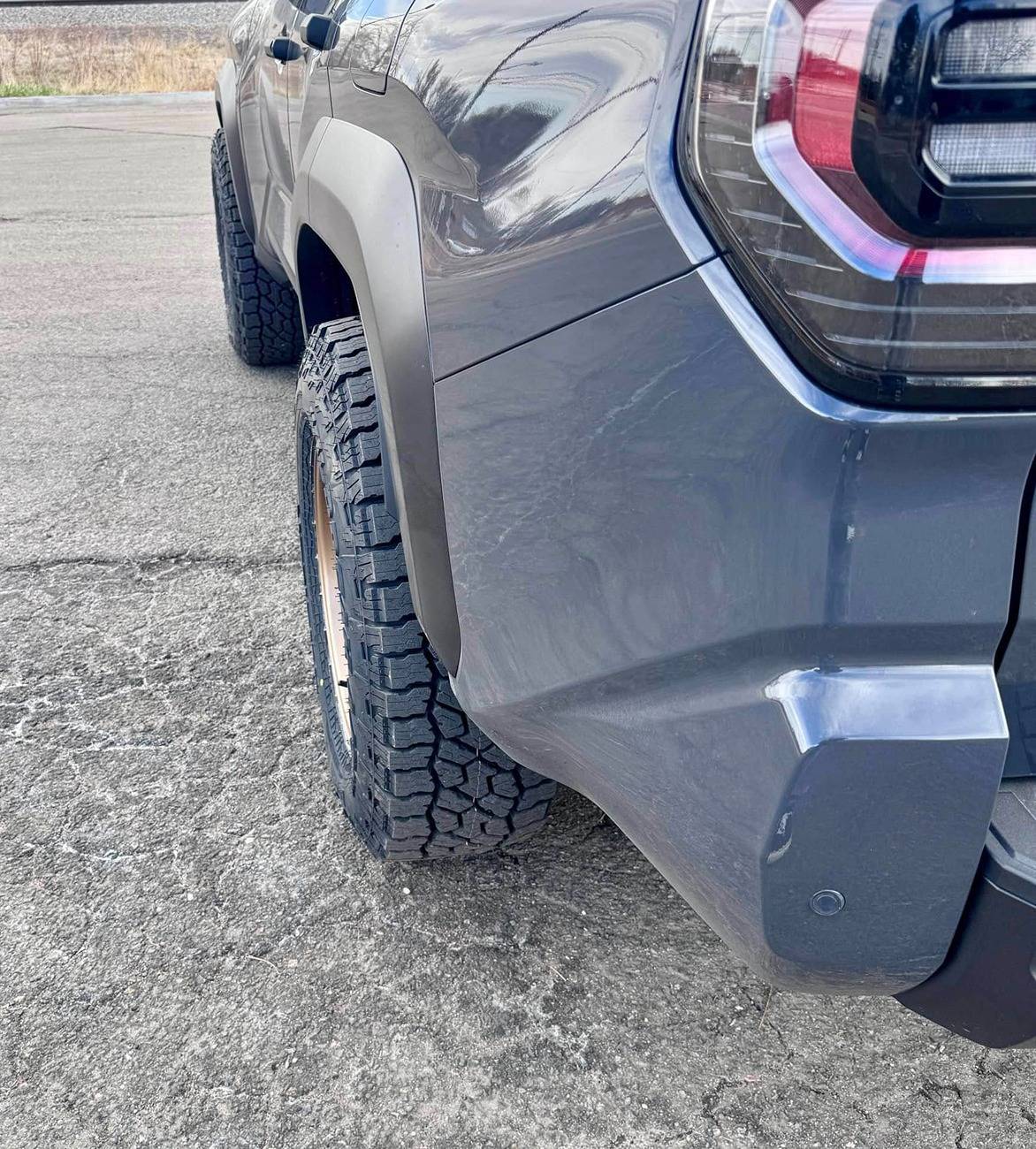 18%22 Method 320 (+18 offset) bronze wheels + Falken Wildpeak 275:17R18 on Underground TRD Off...jpg