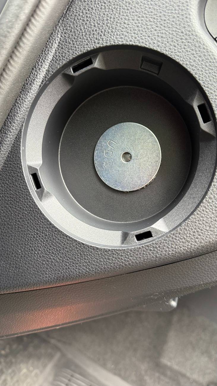 2025 4runner 6th gen $10 LED light alternative to Toyota LED Lantern (for side storage dash compartment) - VIDEO added LED_LANTERN_HOLDER