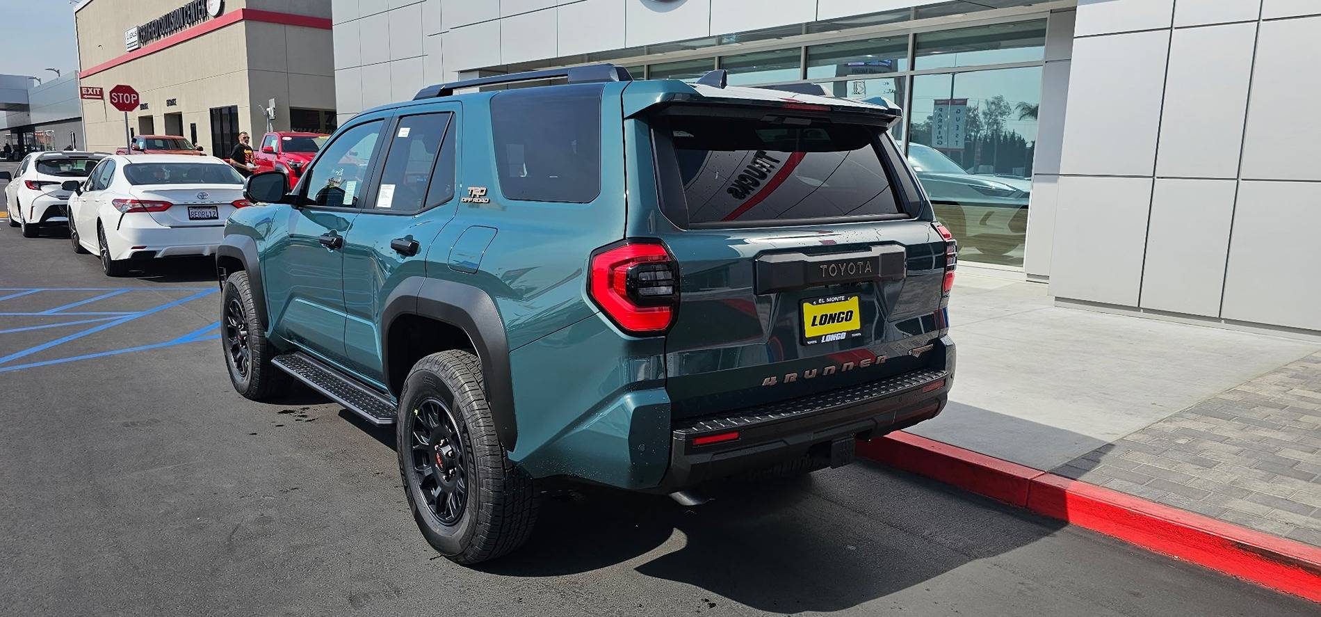2025 Toyota 4runner My Hybrid 2025 4Runner Off-Road Premium has arrived at the dealer! 1000009130