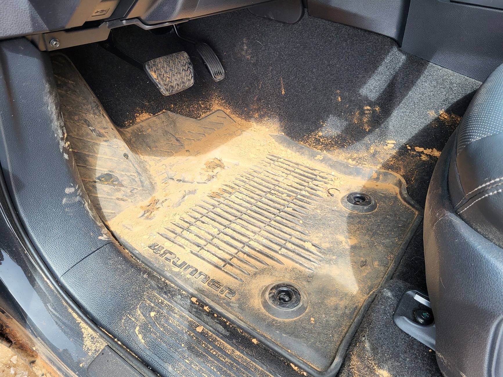 2025 4runner 6th gen PIO all weather mats upgrade - do you also get standard carpet mats? 20250321_132448