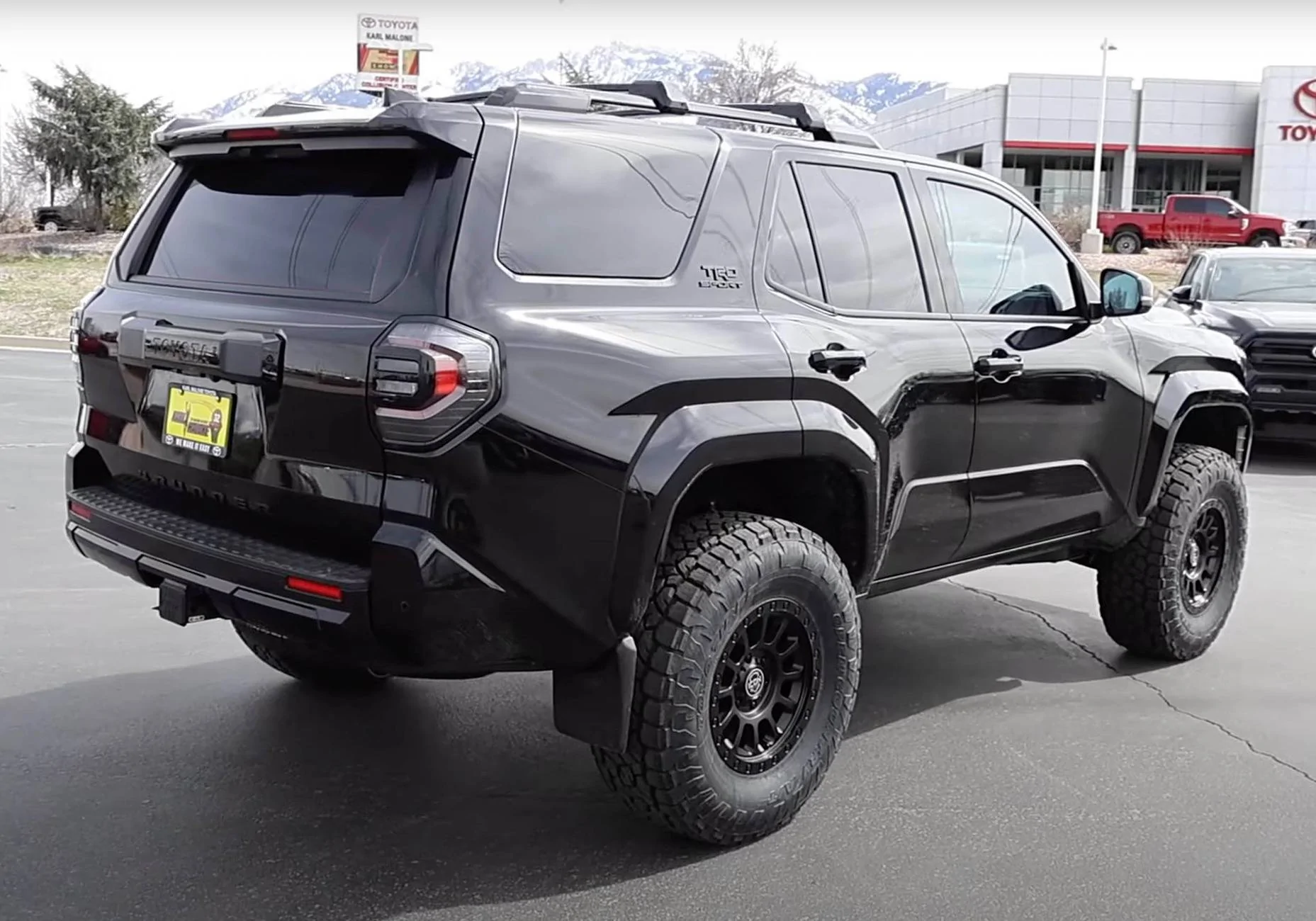 2025 4runner 6th gen Build: 3" Lift and 17" Wheels (Icon), 35's, Open Country AT3 35x12.50R17, Premium Tail Lights Build: Icon 3%22 Lift and 17%22 Wheels (Icon), 35's, Open Country AT3 35x12.50R17, Premium Ta