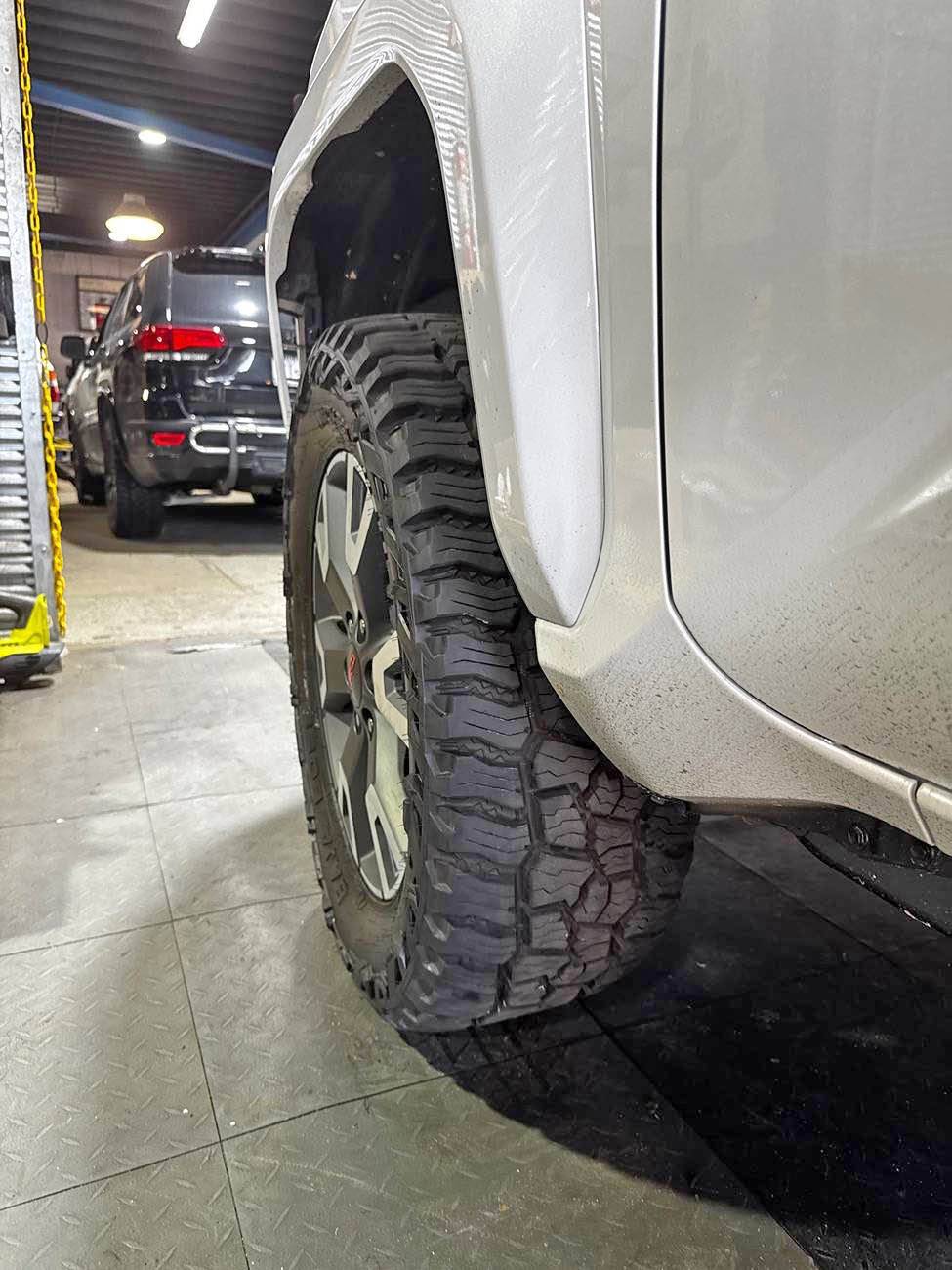 2025 4runner 6th gen Bigger tires 33's 285/60r20 on my TRD Sport factory wheels (Mickey Thompson Baja Boss) 285:60r20 tires 2025 4runner TRD Sport factory wheels4