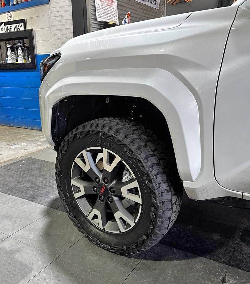 2025 4runner 6th gen Bigger tires 33's 285/60r20 on my TRD Sport factory wheels (Mickey Thompson Baja Boss) 285:60r20 tires 2025 4runner TRD Sport factory wheels3