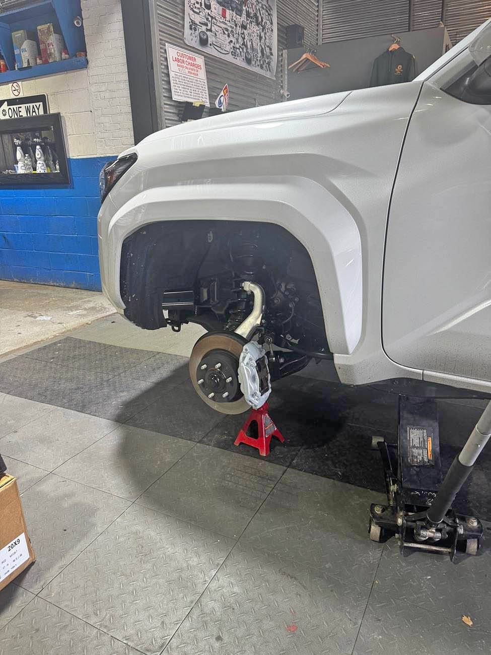 2025 4runner 6th gen Bigger tires 33's 285/60r20 on my TRD Sport factory wheels (Mickey Thompson Baja Boss) 285:60r20 tires 2025 4runner TRD Sport factory wheels1