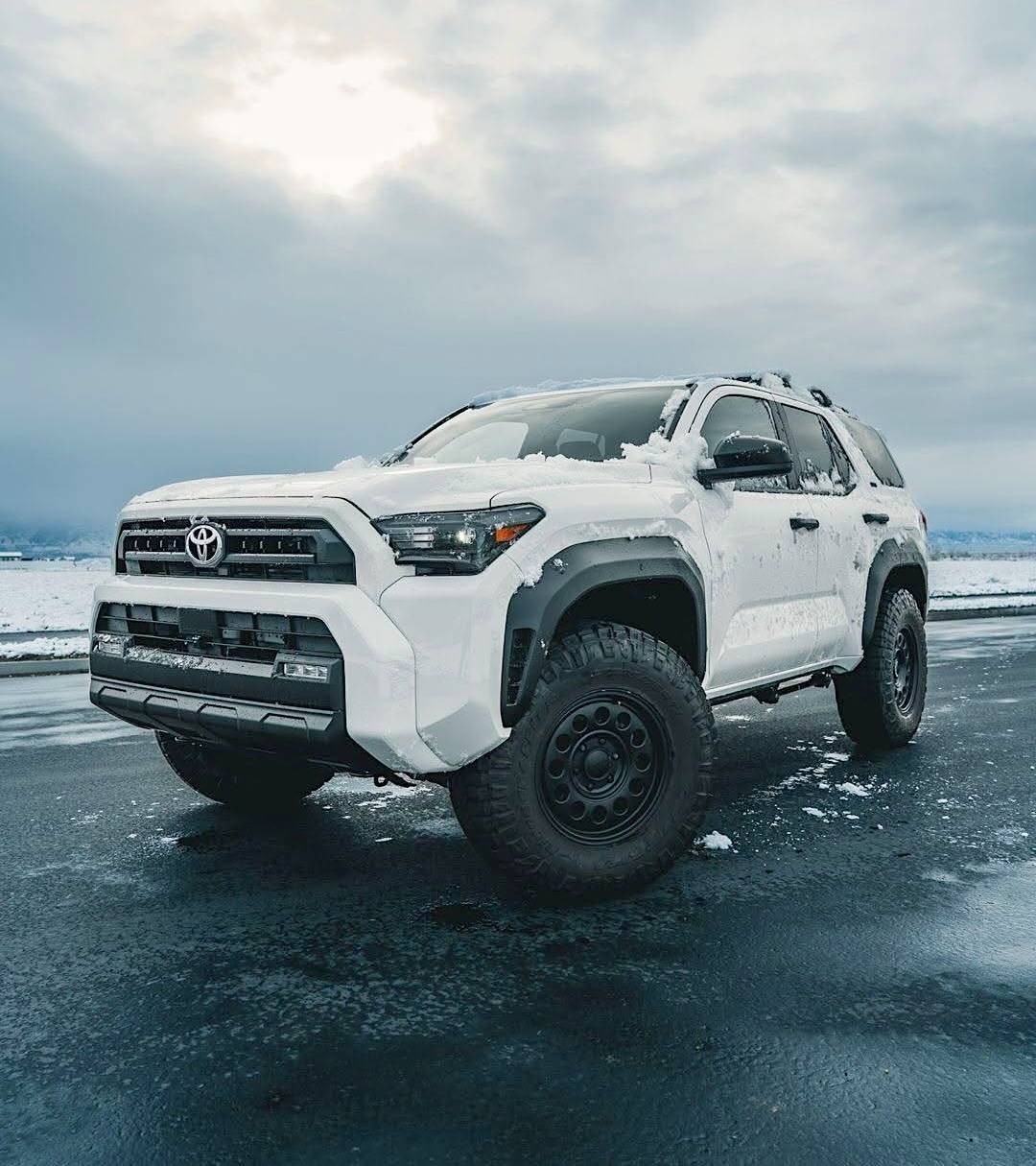 2025 Toyota 4runner ICE CAP WHITE Photos 4Runner 6th Gen (2025+) s-35-offset-nomad-wheels-bison-3-22-lift-kit-3-