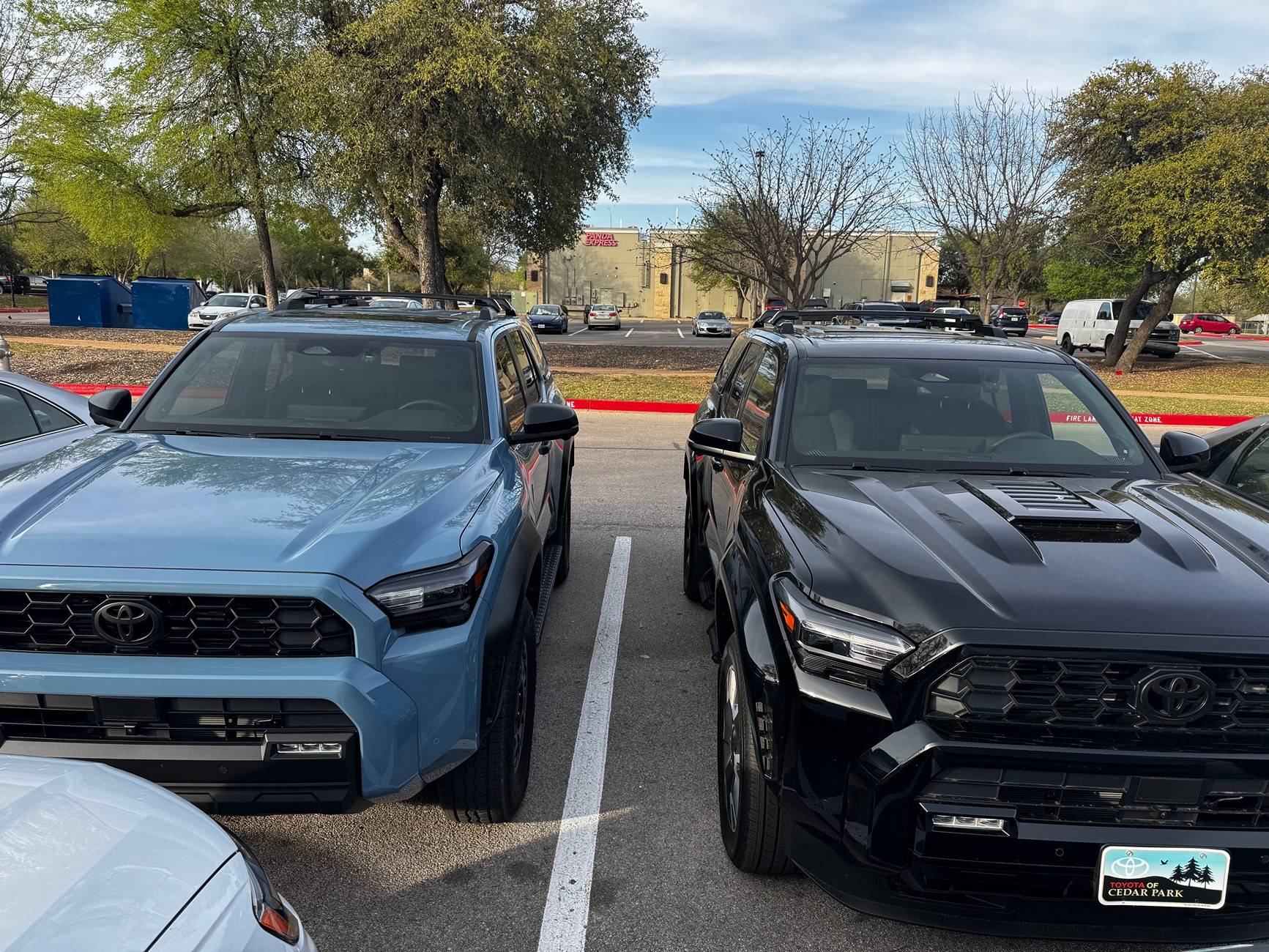 2025 4runner 6th gen Heritage Blue Off-Road Premium - Chill Daily Driver IMG_8045
