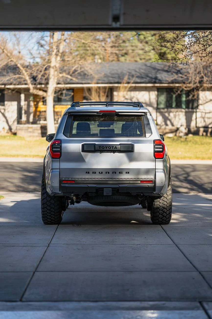 2025 Toyota 4runner CUTTING EDGE (Silver) Photos 4Runner 6th Gen (2025+) 35x12.50r17 35s on stock 2025 4Runner 6th gen +34 mm offset fuel wheels firestone destination