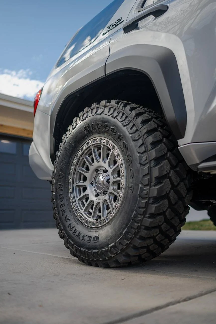 2025 Toyota 4runner CUTTING EDGE (Silver) Photos 4Runner 6th Gen (2025+) 35x12.50r17 35s on stock 2025 4Runner 6th gen +34 mm offset fuel wheels firestone destination