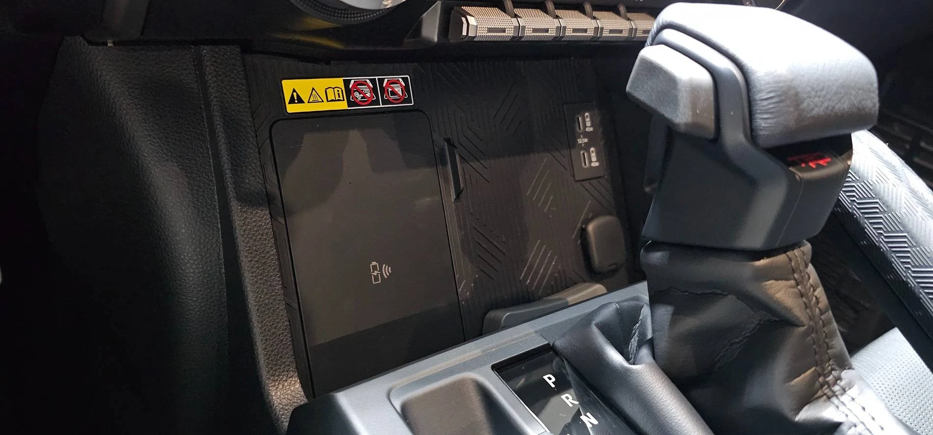 2025 4runner 6th gen Has anyone modded the wireless charger with a Magsafe yet? 20250329_173458