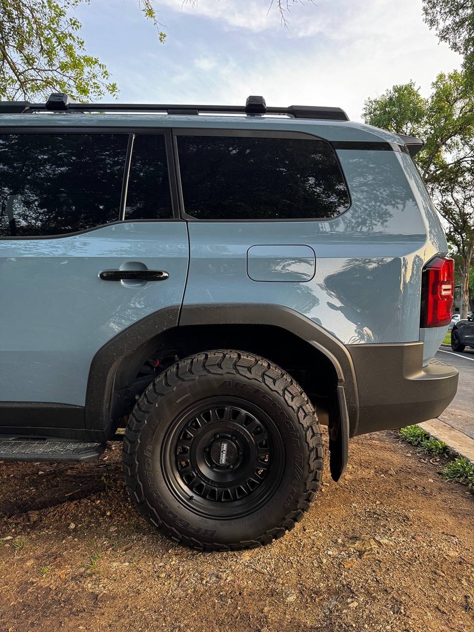 2025 Toyota 4runner Heritage Blue color on 4Runner Vs Land Cruiser (they look different) IMG_8098
