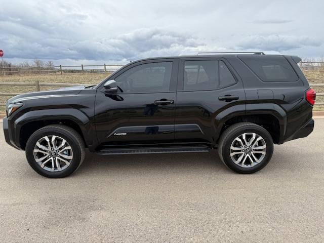 2025 4runner 6th gen BLACK Photos 4Runner 6th Gen (2025+) image14-jpe