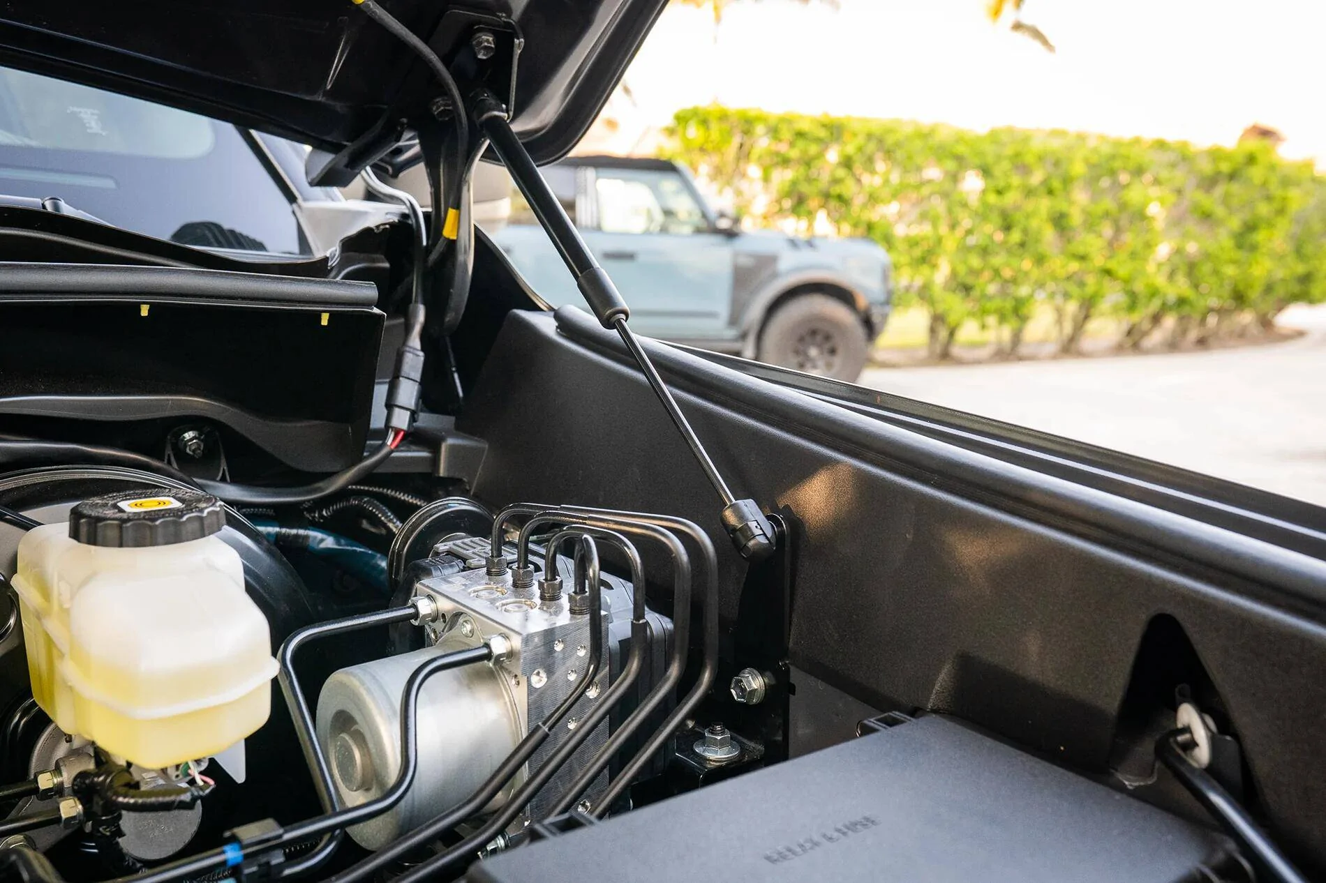 2025 4runner 6th gen 2025 4Runner Hood Strut Installation (<$55) 1743597882883-g