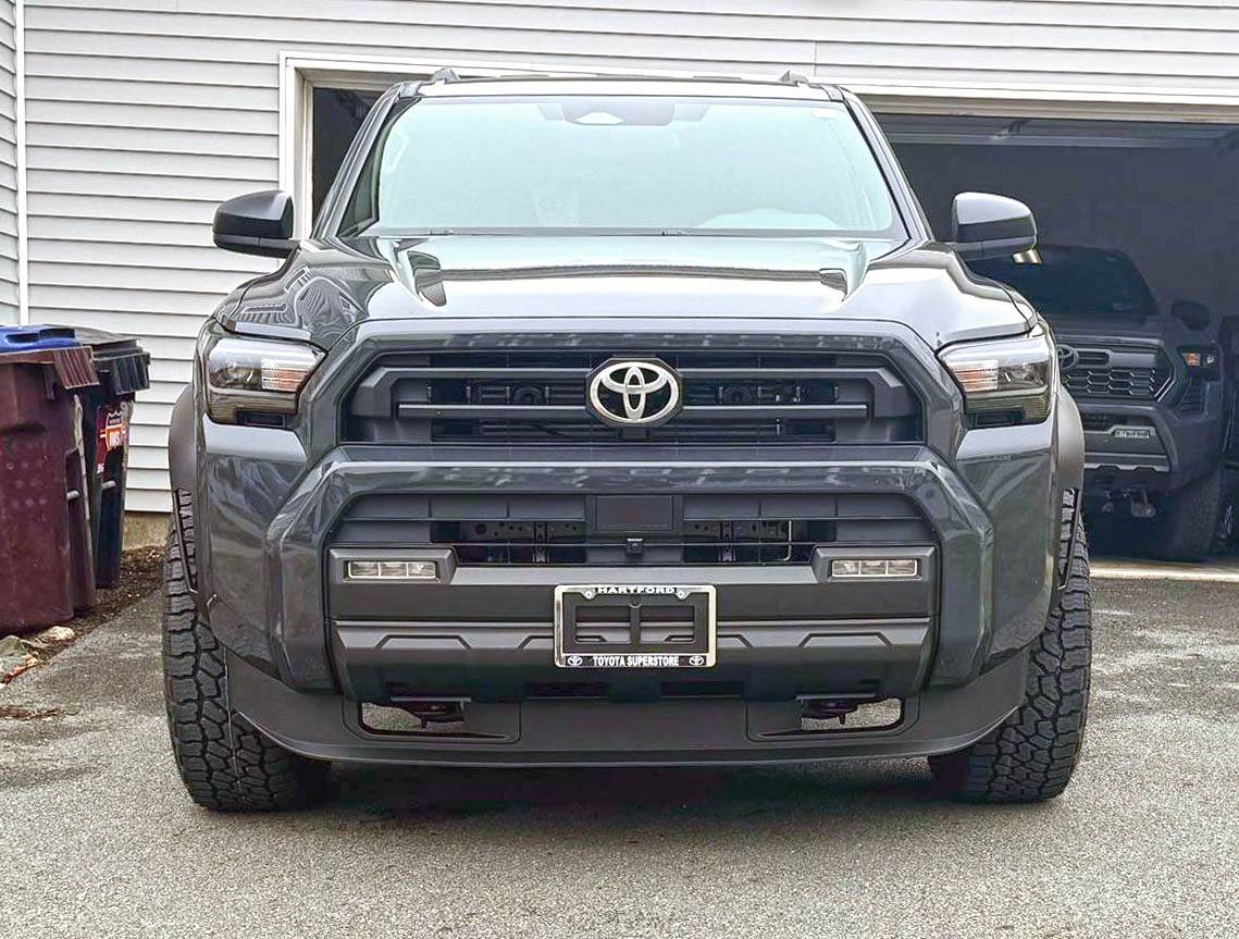 2025 Toyota 4runner UNDERGROUND Photos 4Runner 6th Gen (2025+) SR5 285:70:17 Wildpeak AT4W tires on +25mm Wheels (Icon Alloys Recon SLX 17x8.5) 1