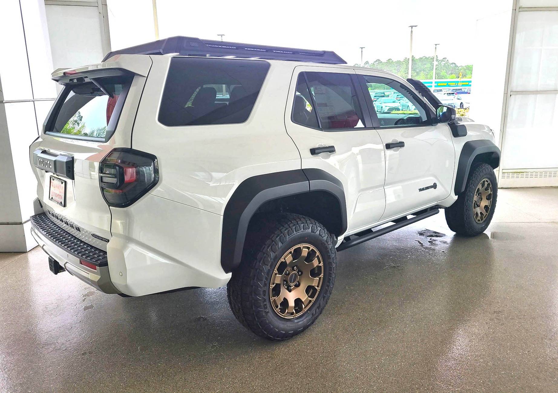 2025 4runner 6th gen Trailhunter 2025 4Runners arrive! (Ice Cap & Everest Pics) Ice Cap 4Runner Trailhunter 6th gen dealer exterior interior 4