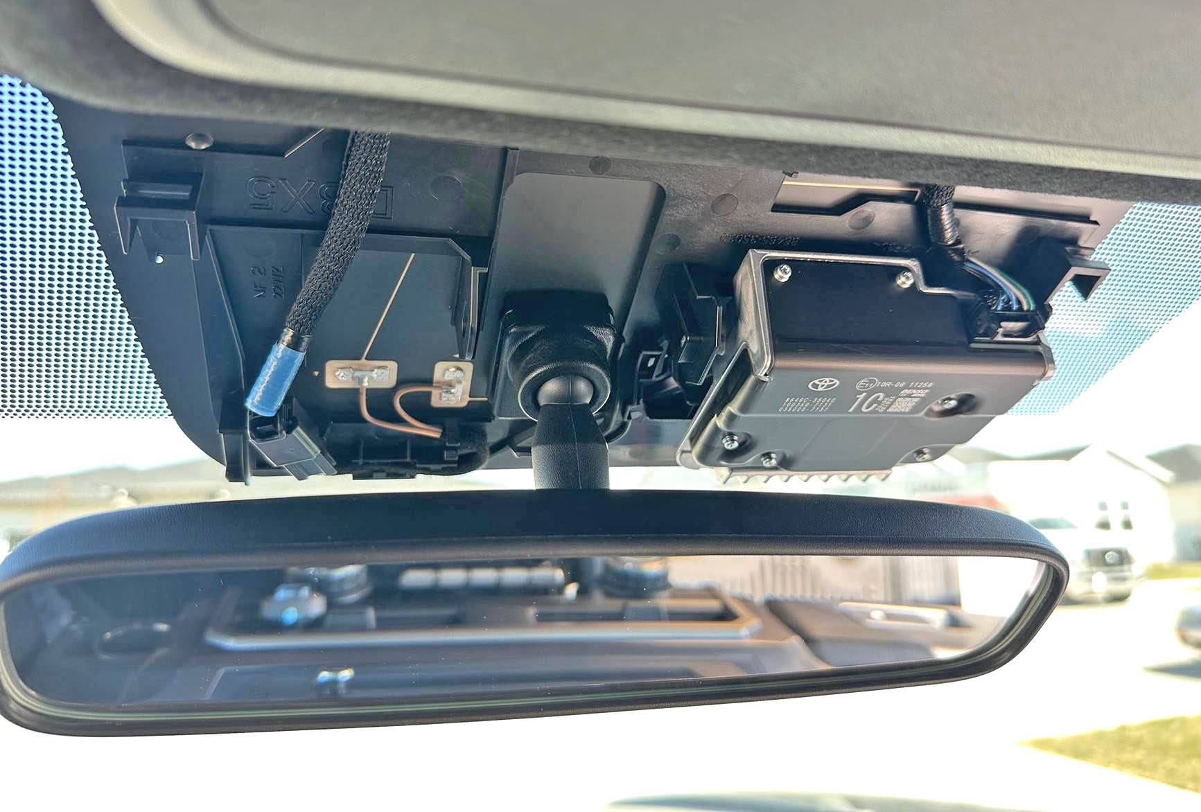 2025 4runner 6th gen How-to remove plastic shroud cover around rear view mirror - DIY (for auto dimming mirror w/ compass & homelink install) IMG_0484