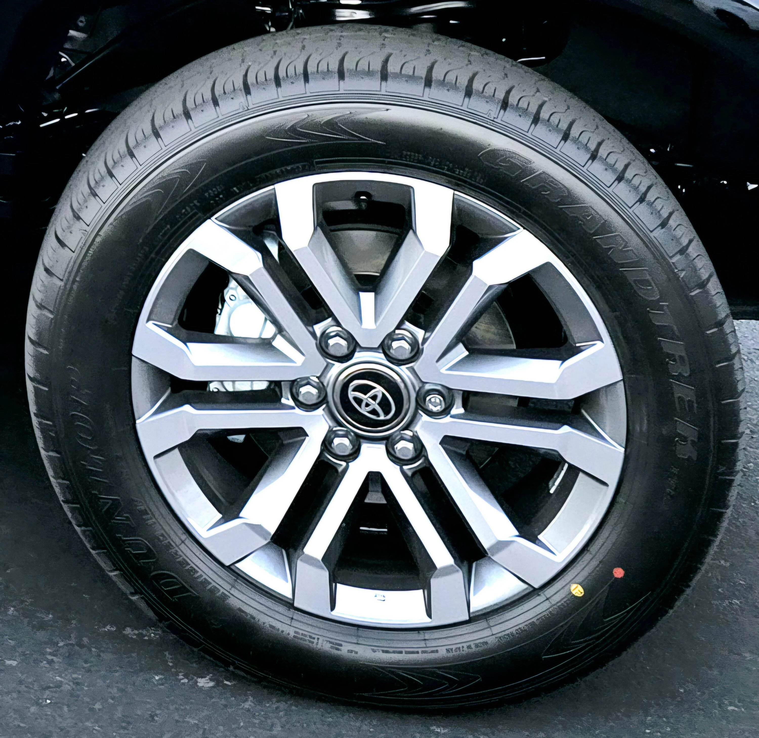 2025 4runner 6th gen How much do the OEM Limited 20" wheels weigh? 20250406_185537