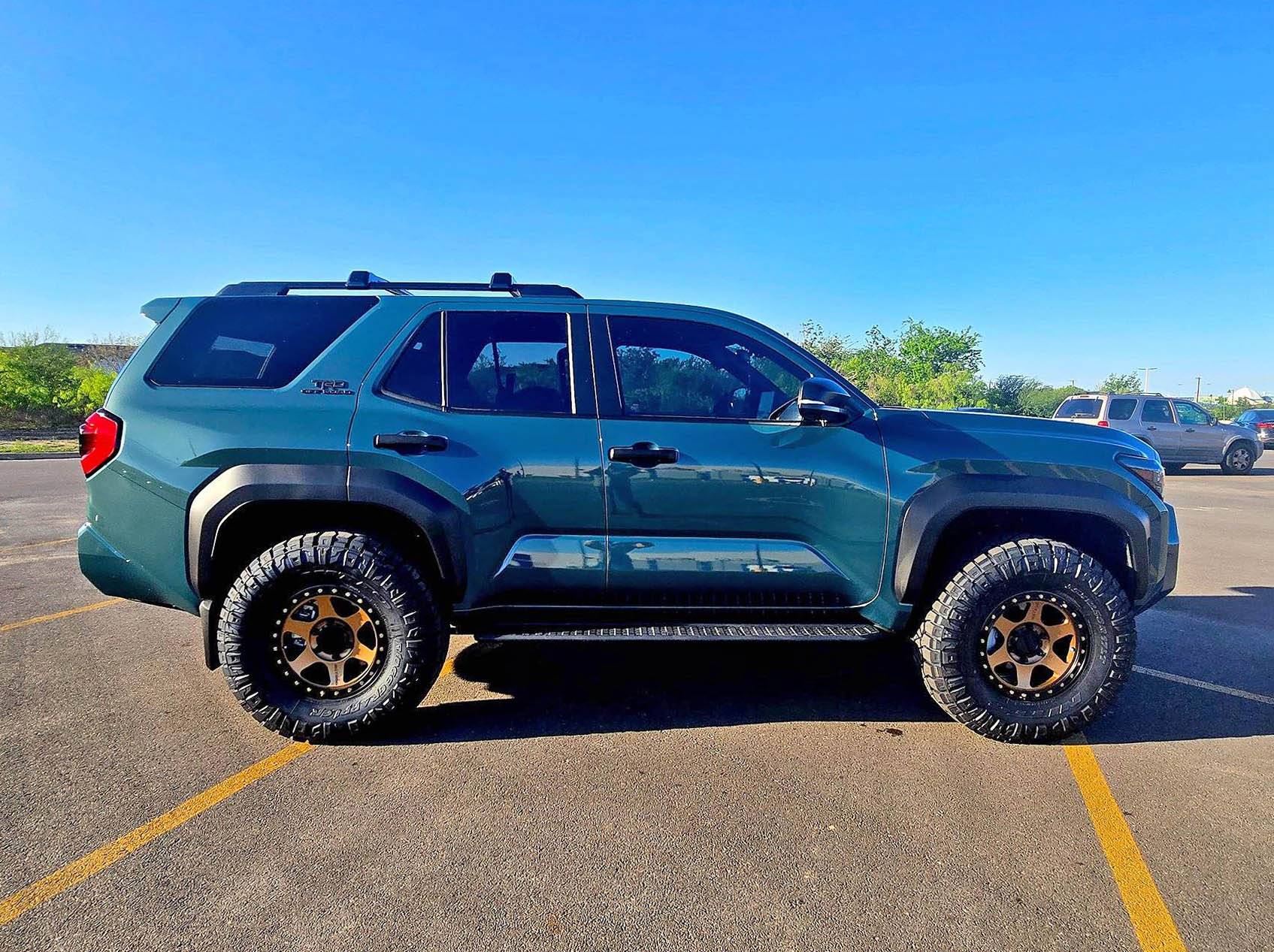 2025 4runner 6th gen 35's Tires (35x12.5R17 Ridge Grappler) and Method 310 Wheels (+35 offset) and Westcott Precollar Lift 35's Tires (35x12.5R17 Ridge Grappler) and Method 310 Wheels (+35 offset) and Westcott Precoll