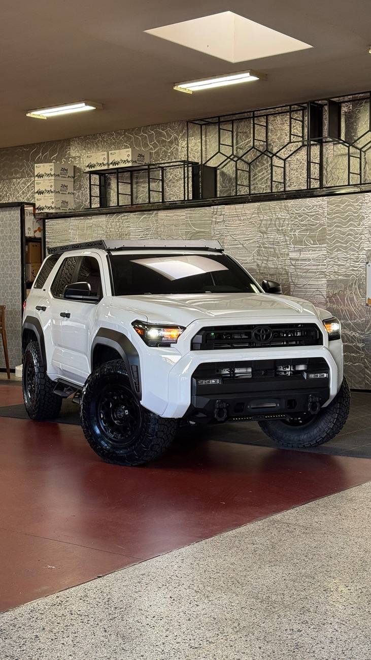 2025 4runner 6th gen 2025 SR5 EZUP LIFT KIT 35” TIRES IMG_7606