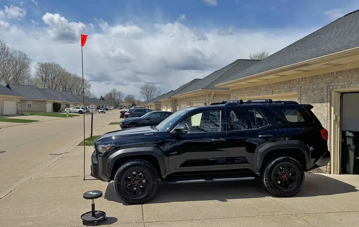 Front whip flag mount & orange flag installed DIY -- Ready for Silver Lake sand dunes!