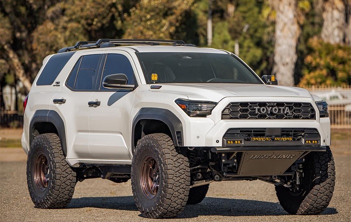 Prerunner build on 37's by Dirt King