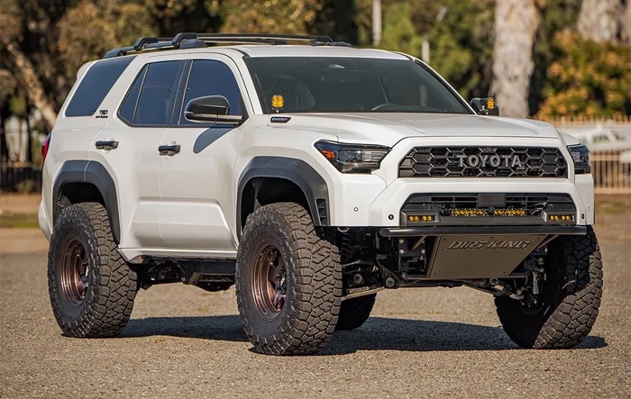 Prerunner build on 37's by Dirt King