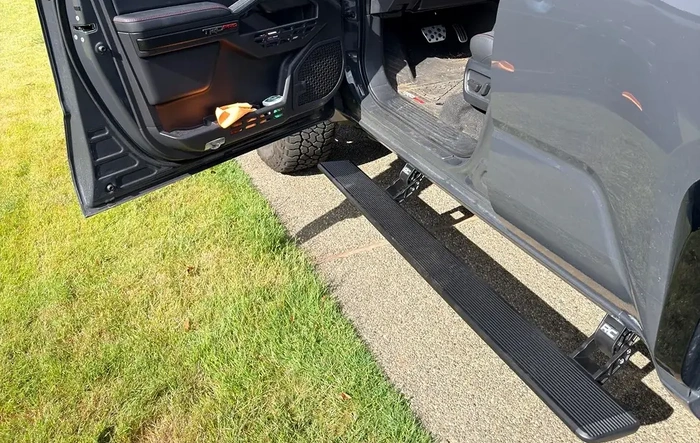 Rough Country power running boards installed today. Works great!