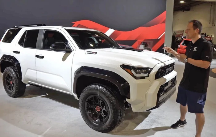 Raiti's Rides: Is 2025 Toyota 4Runner TRD Pro (Wind Chill Pearl) better than Honda Passport Trailsport V6?