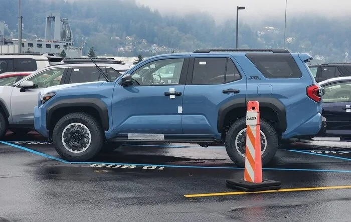 2025 4Runners arrive at US Port! [Heritage Blue TRD Off-Road Premium, Everest Off-Road, Underground SR5, Ice Cap SR5]