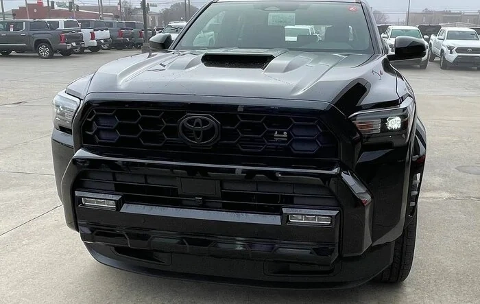 First look: BLACK TRD Sport 2025 4Runner 6th gen