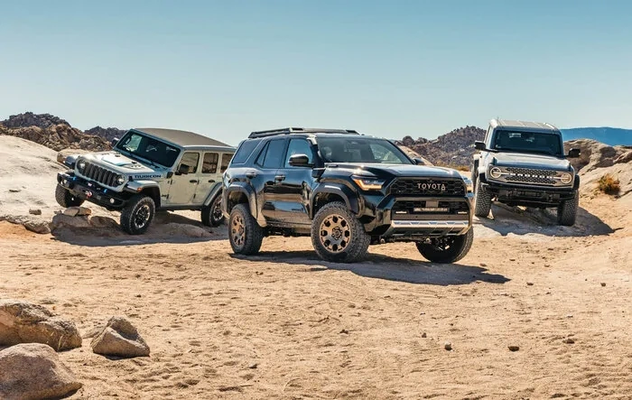 2025 4Runner 6th Gen vs. Jeep Wrangler, Grand Cherokee & Ford Bronco -- Comparison Specs / 4Runner Advantages