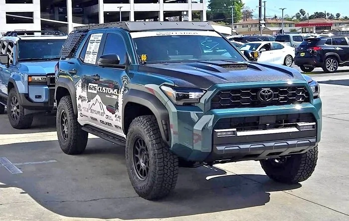 2025 4Runner 6th Gen Build: 2.5" Lift + 35's, KING Shocks & Sway Bar Links, UCA, +35 Offset Wheels, Wildpeak AT4W, Roof Rack, Seibon Carbon Fiber Hood