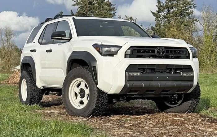-10 mm offset wheels and 33's on 2025 4Runner 6th gen