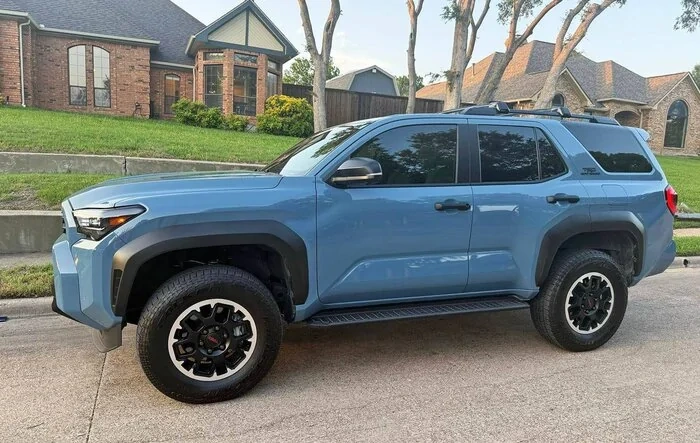 ORP w/ Westcott 2.5” (front lift) and .75” (rear lift) installed on Stock wheels/tires