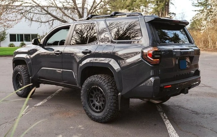 TRD Sport Build: Westcott Leveling Kit, 33x12.5R17LT Open Country R/T, Method 305 NV +25 offset (by 8RunnerOffRoad)