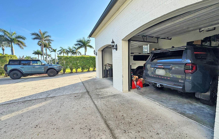 What's in Your Garage / Driveway (Other Vehicles, Toys, Tools, Projects Etc.)? 🚗🛠️